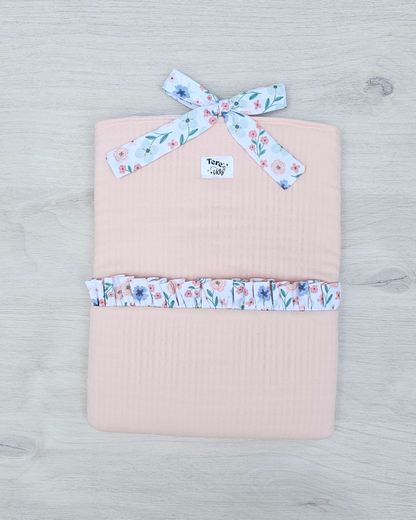 Funda libro grande volantito "flores azules"  STOCK INMEDIATO