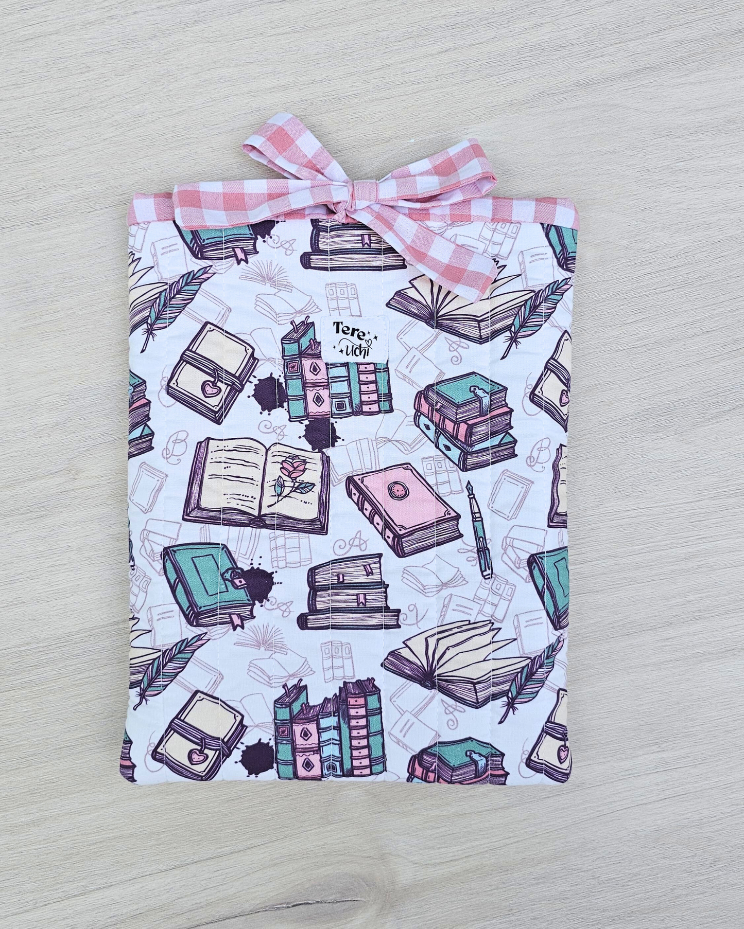 Funda libro "read"  STOCK INMEDIATO