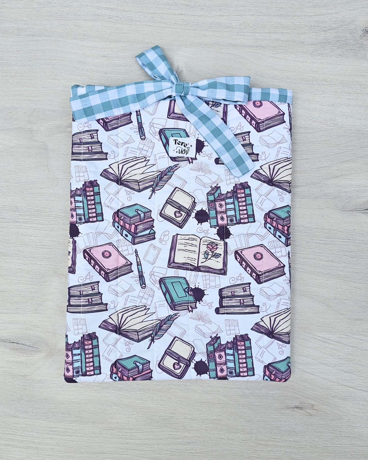 Funda libro grande "read" STOCK INMEDIATO