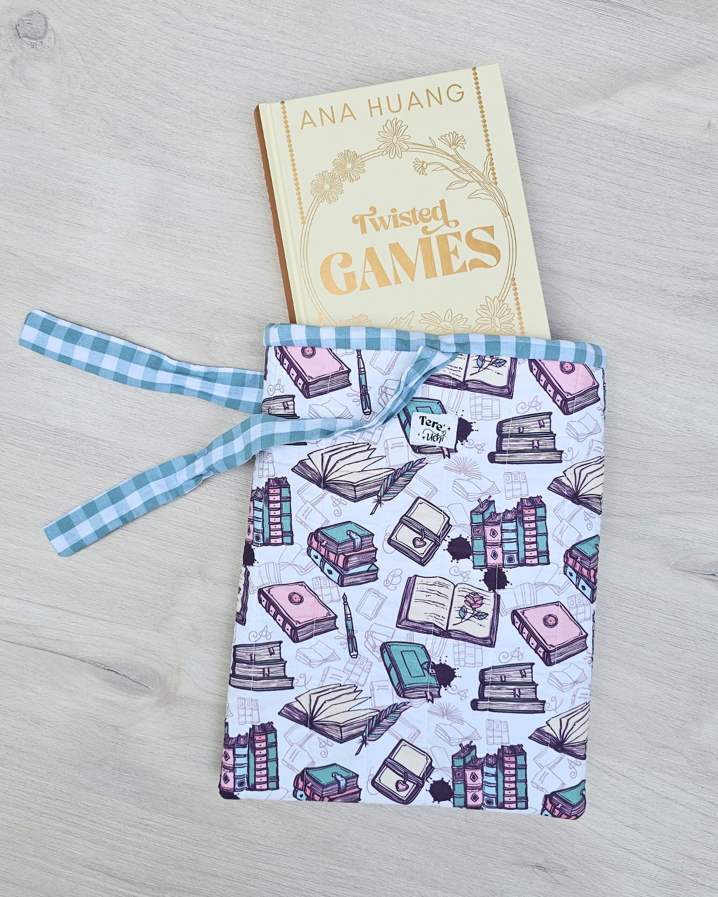 Funda libro grande "read" STOCK INMEDIATO